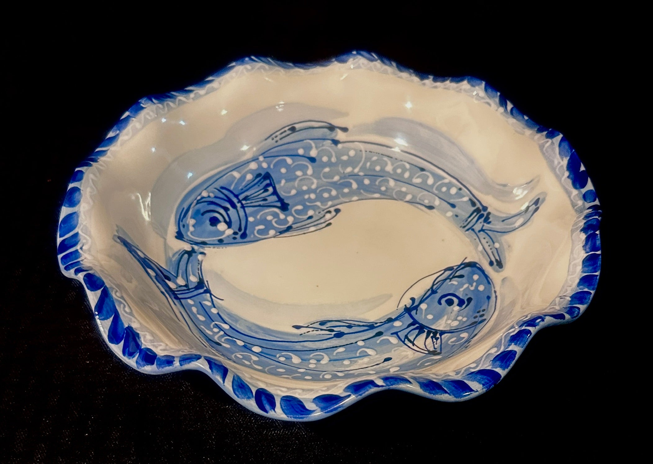 Ceramic Flat Wavy Bowl in Hydrangea and Cape Cod Blue Fish 12