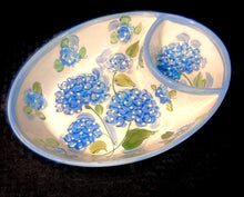 Load image into Gallery viewer, Ceramic Oval Hydrangea Chip &#39;n&#39; Dip Server 12&quot; X 9&quot; Hydrangea with/without Nantucket Basket
