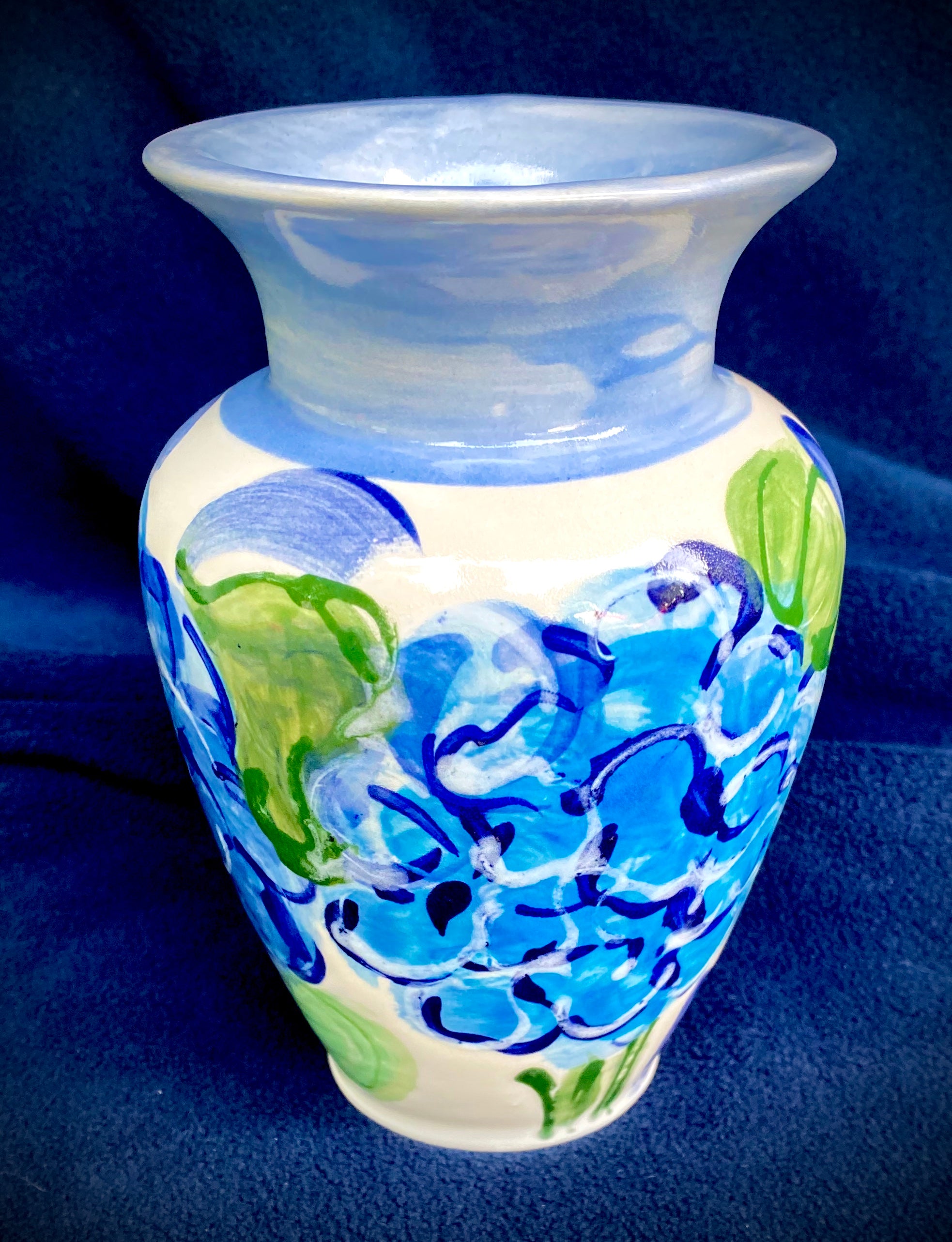 Ceramic Hydrangea Vases in 6